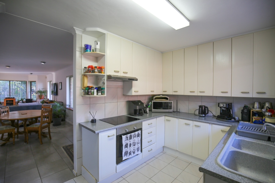 3 Bedroom Property for Sale in Lower Robberg Western Cape
